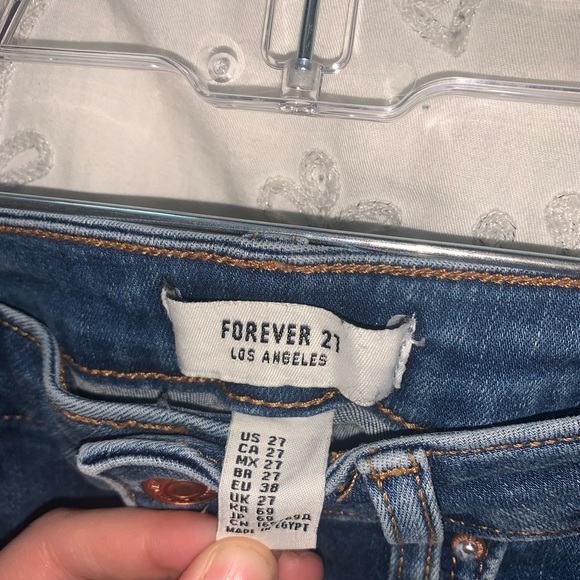 Forever 21 Jeans - Picture 3 of 3